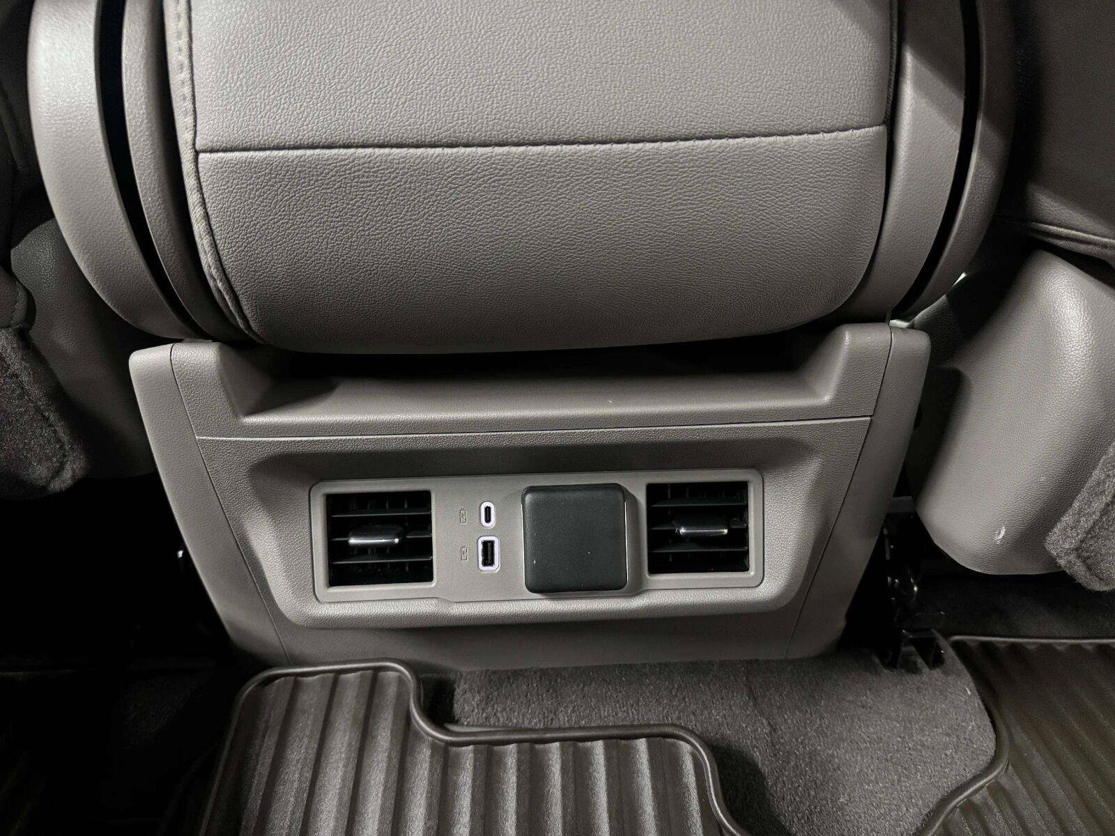Used 2026 Chevrolet Silverado 2500 LTZ AWD/4WD image 45