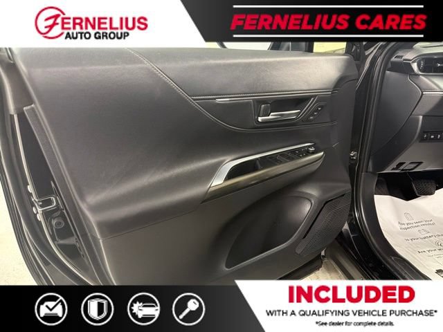 Used 2023 Toyota Venza Nightshade AWD/4WD image 13