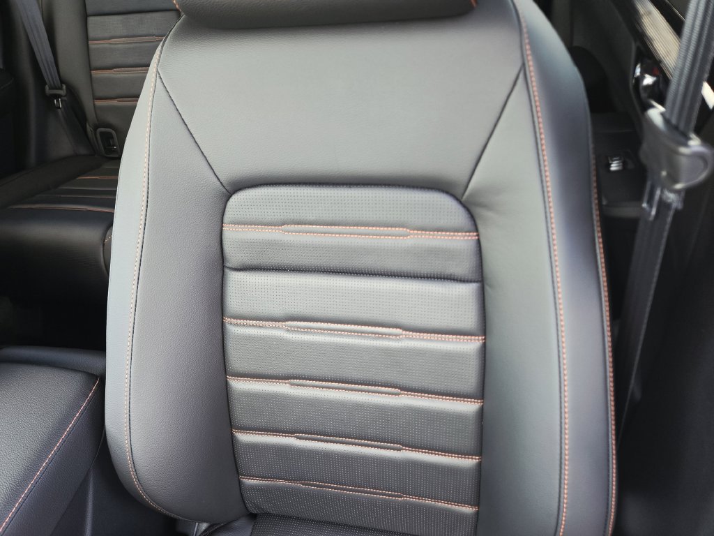 Used 2026 Honda CR-V Sport Touring image 9
