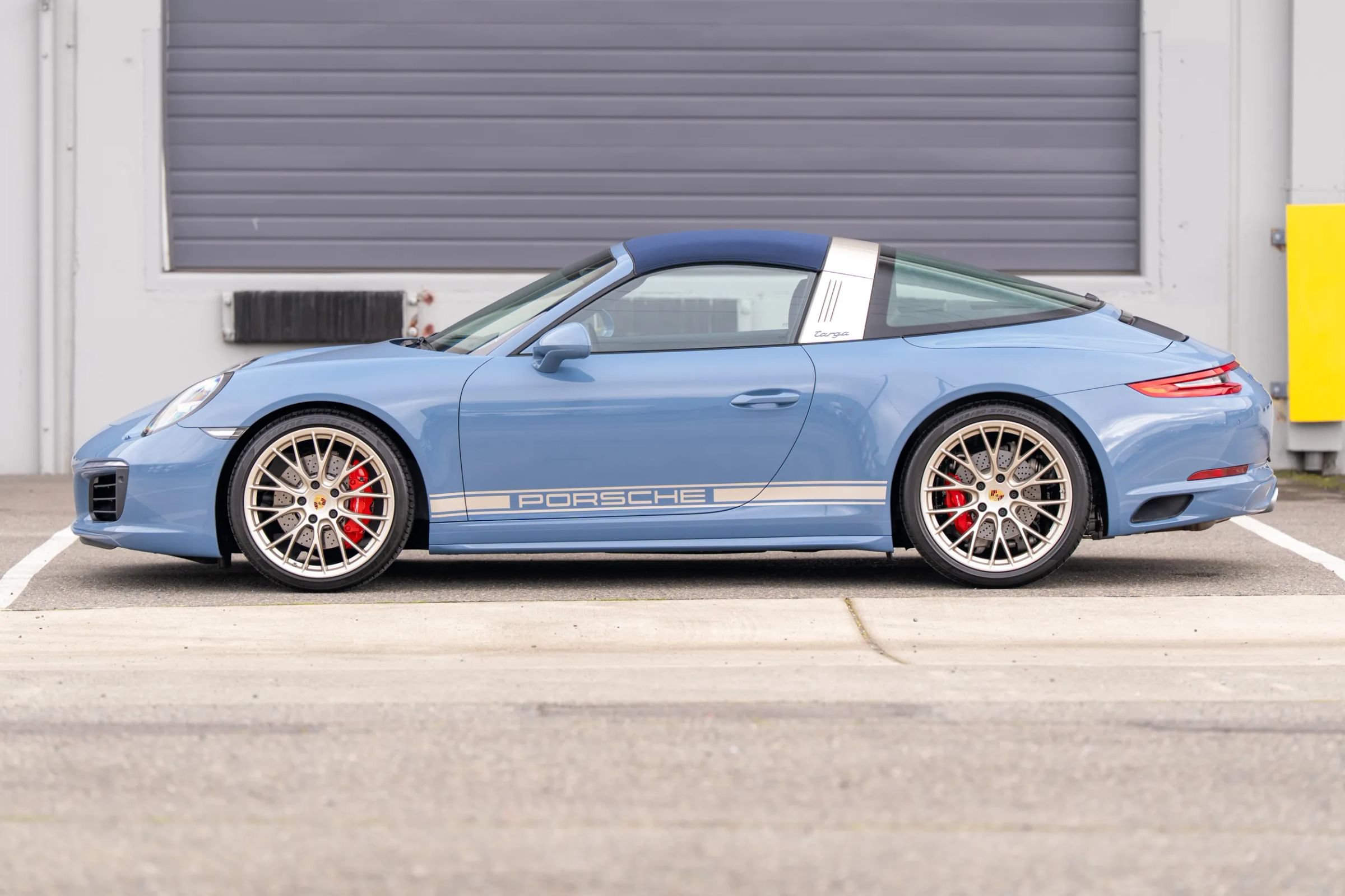 Used 2017 Porsche 911 Targa 4S AWD/4WD image 94