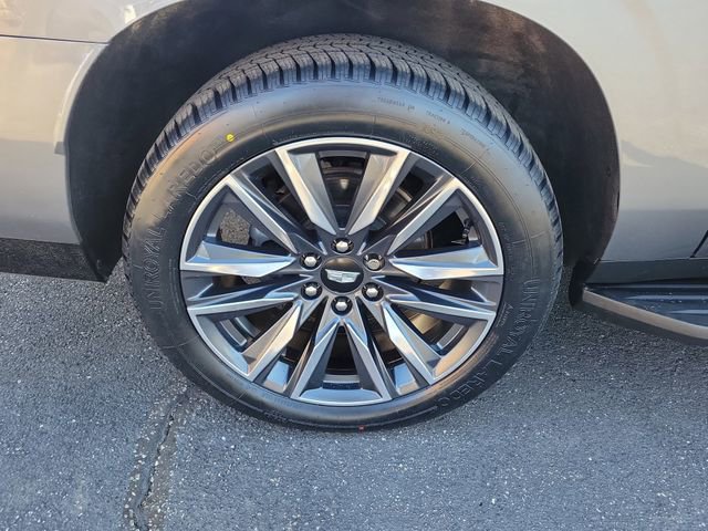 Used 2022 Cadillac Escalade ESV Sport Platinum w/ Heavy-Duty Trailer Package image 7