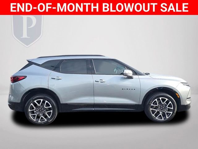 Certified 2025 Chevrolet Blazer RS image 4