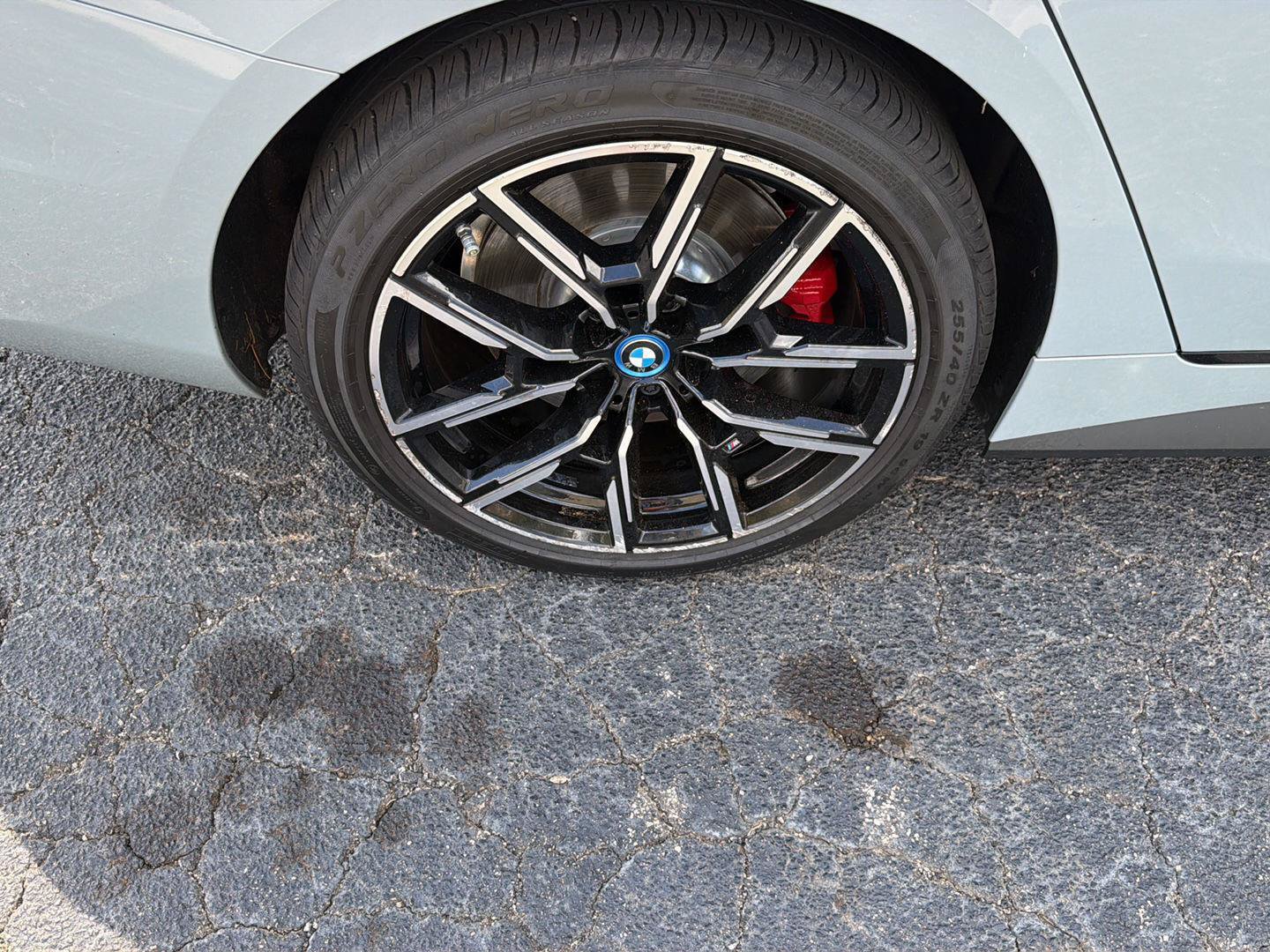 Used 2024 BMW i4 eDrive40 w/ M Sport Package RWD image 38