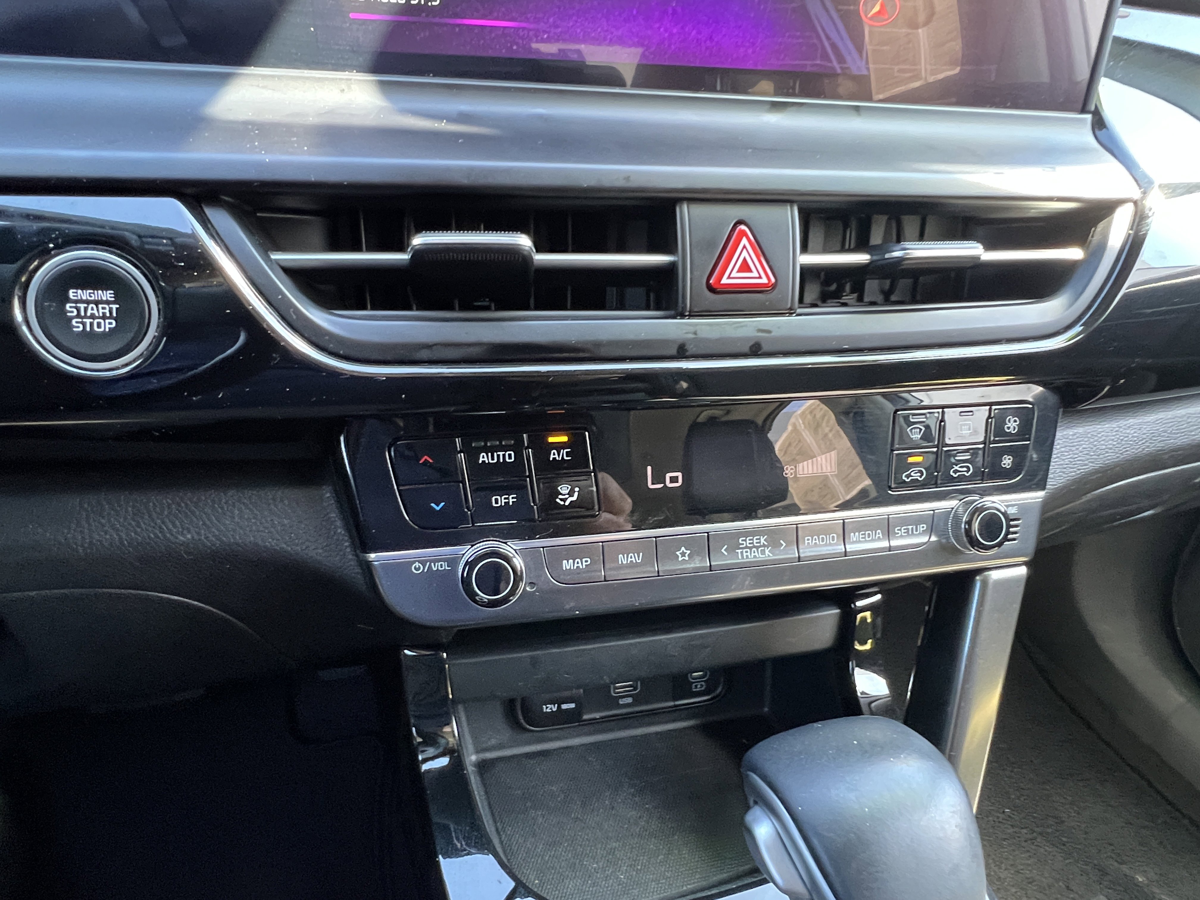 Certified 2024 Kia Seltos S image 28