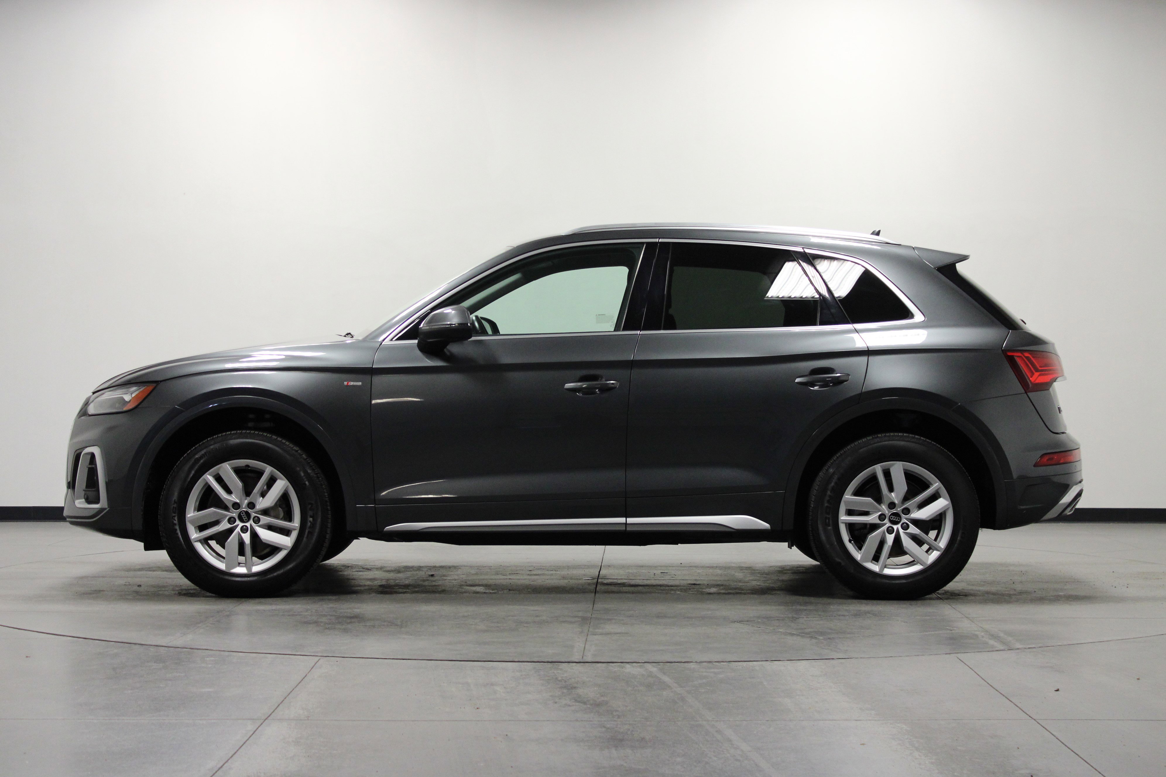 Used 2023 Audi Q5 2.0T Premium image 7