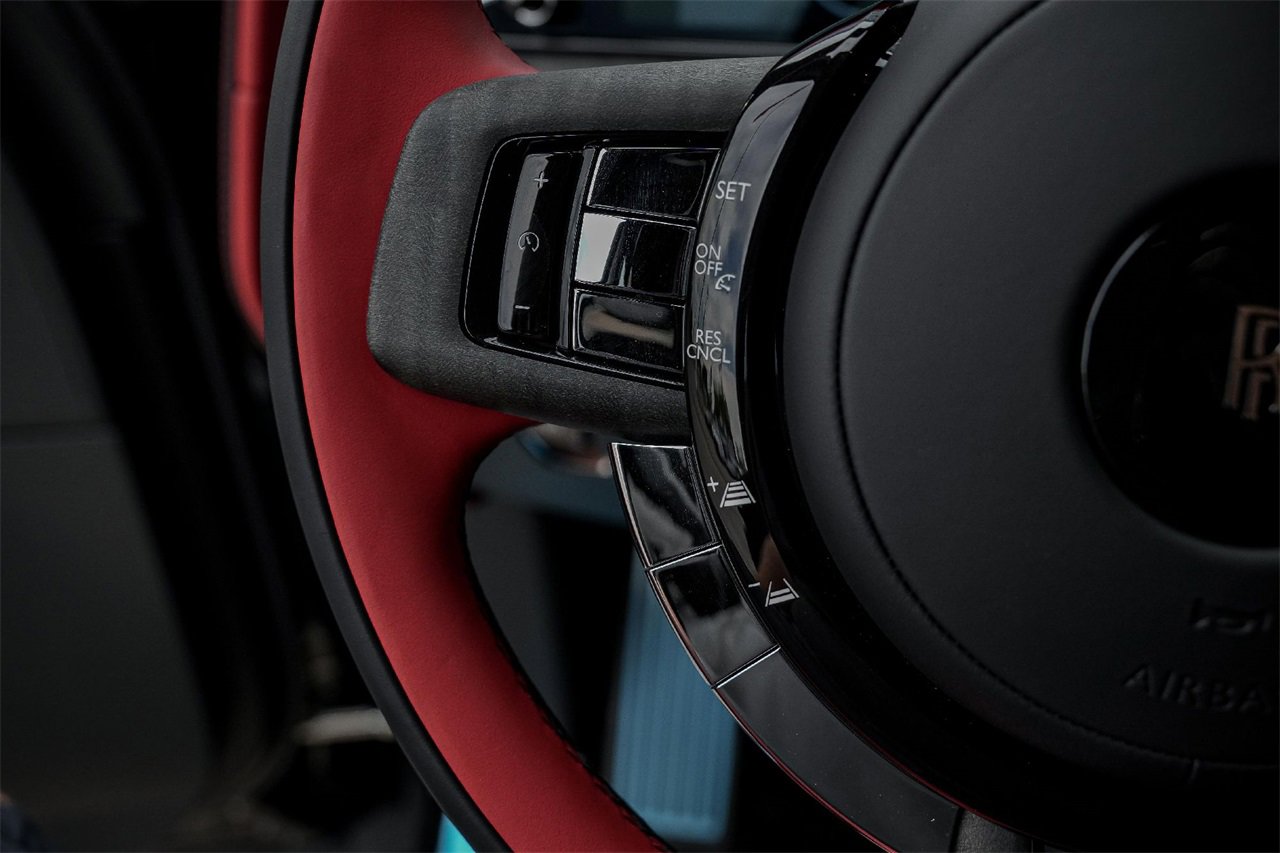 New 2026 Rolls-Royce Cullinan image 25