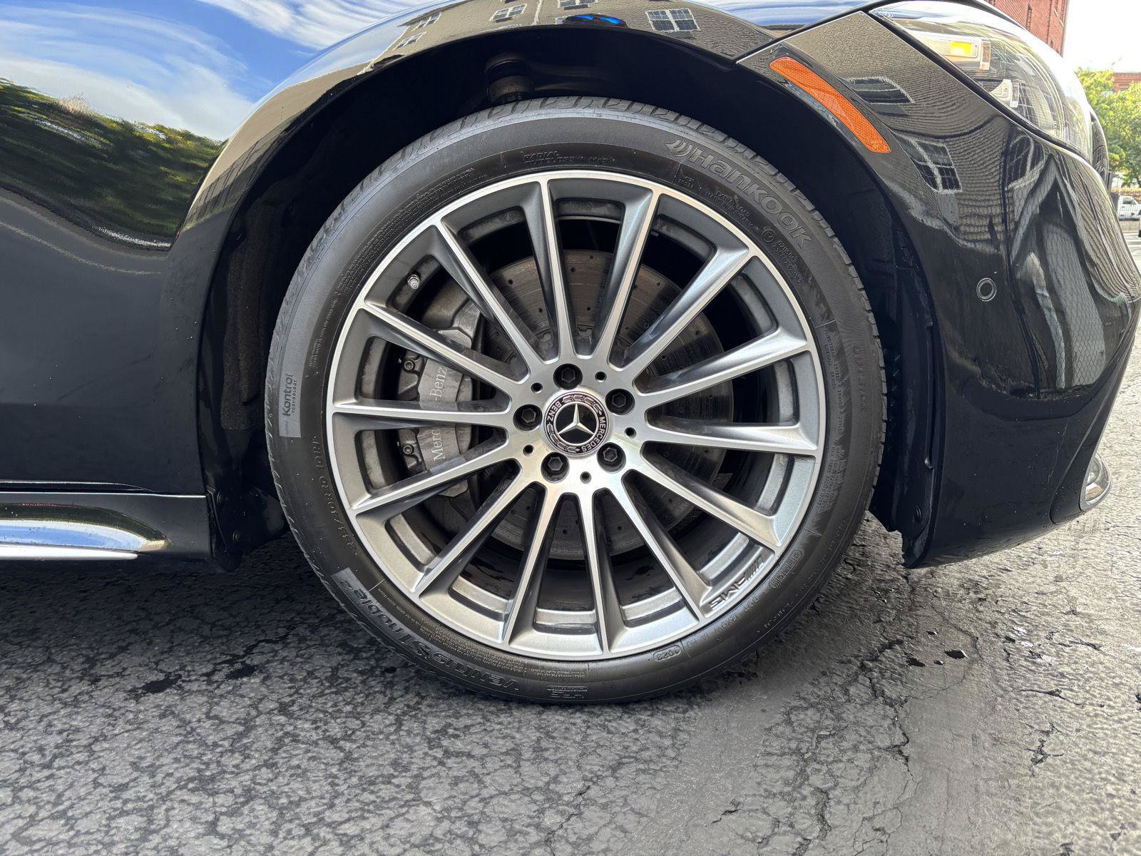 Used 2023 Mercedes-Benz S 580 4MATIC Sedan image 6