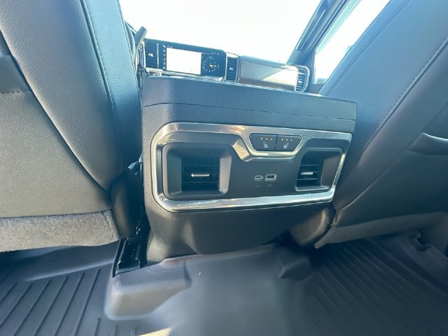 Used 2024 Chevrolet Silverado 2500 High Country w/ Technology Package AWD/4WD image 25