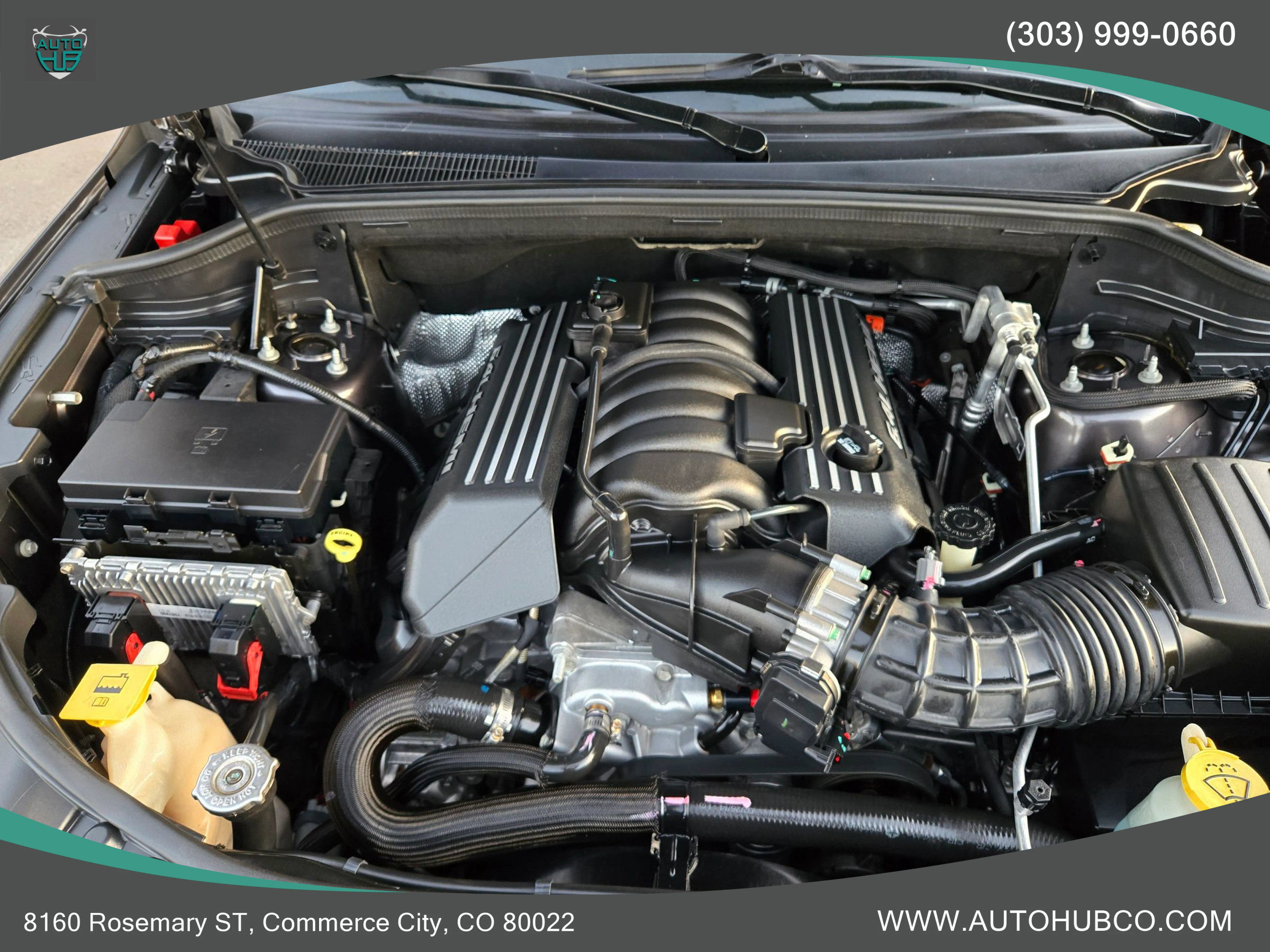 Used 2014 Jeep Grand Cherokee SRT image 25