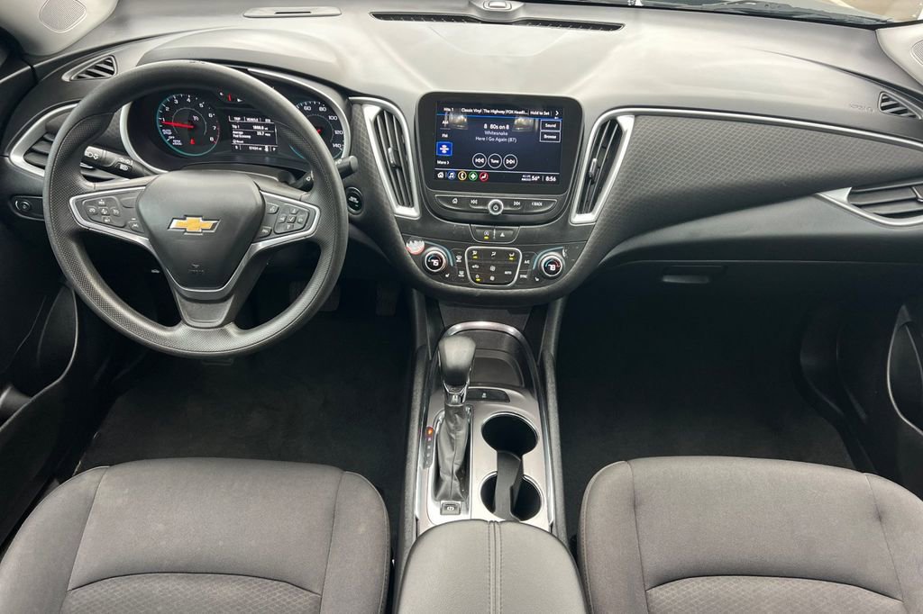 Used 2023 Chevrolet Malibu LT image 13