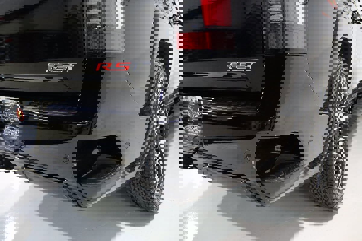 Used 2024 Chevrolet Silverado EV RST image 86