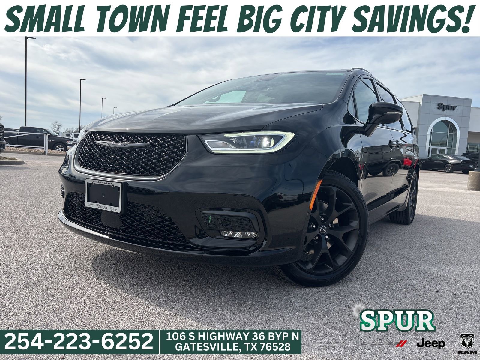 New 2026 Chrysler Pacifica Select w/ S Appearance Package