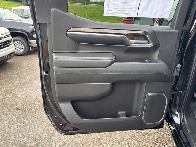 Used 2024 GMC Sierra 1500 SLE AWD/4WD image 17