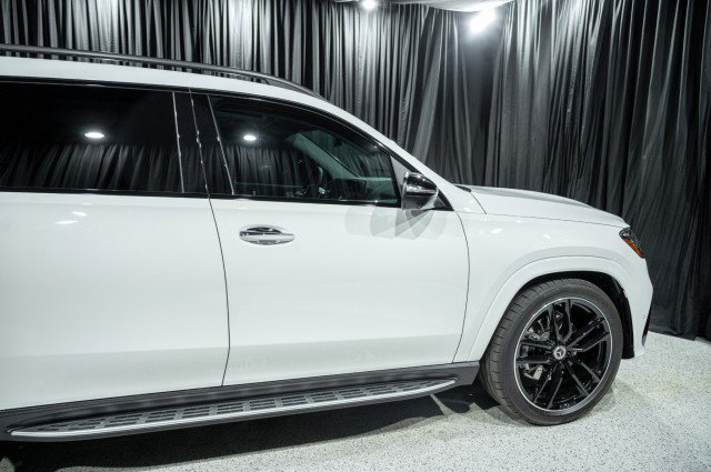 New 2026 Mercedes-Benz GLS 450 4MATIC image 4