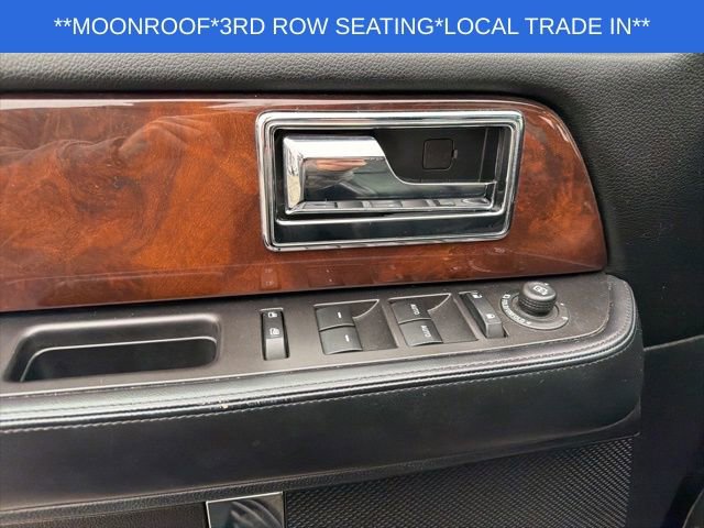 Used 2017 Lincoln Navigator Select image 24