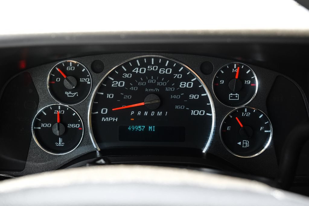 Used 2021 Chevrolet Express 2500 RWD image 13
