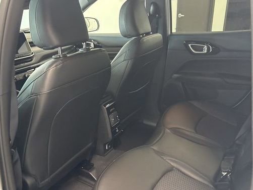 New 2026 Jeep Compass Latitude w/ Quick Order Package 29K AWD/4WD image 17