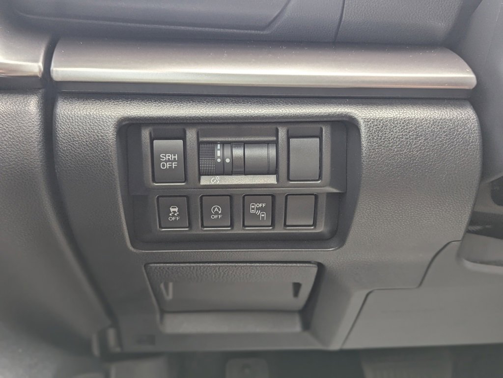 Used 2023 Subaru Crosstrek 2.5i Limited w/ Moonroof Package image 34