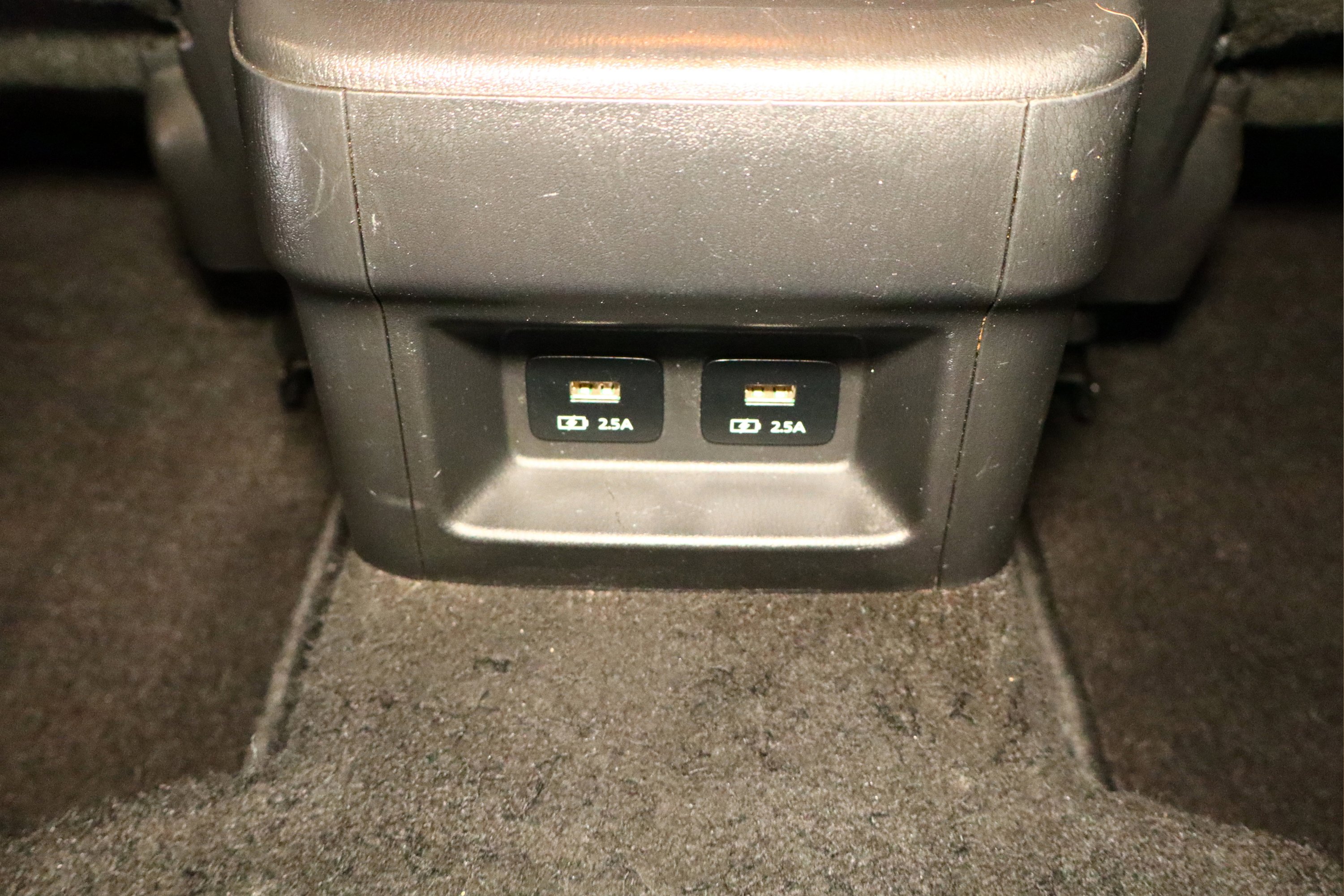 Used 2023 MAZDA CX-9 Touring image 32