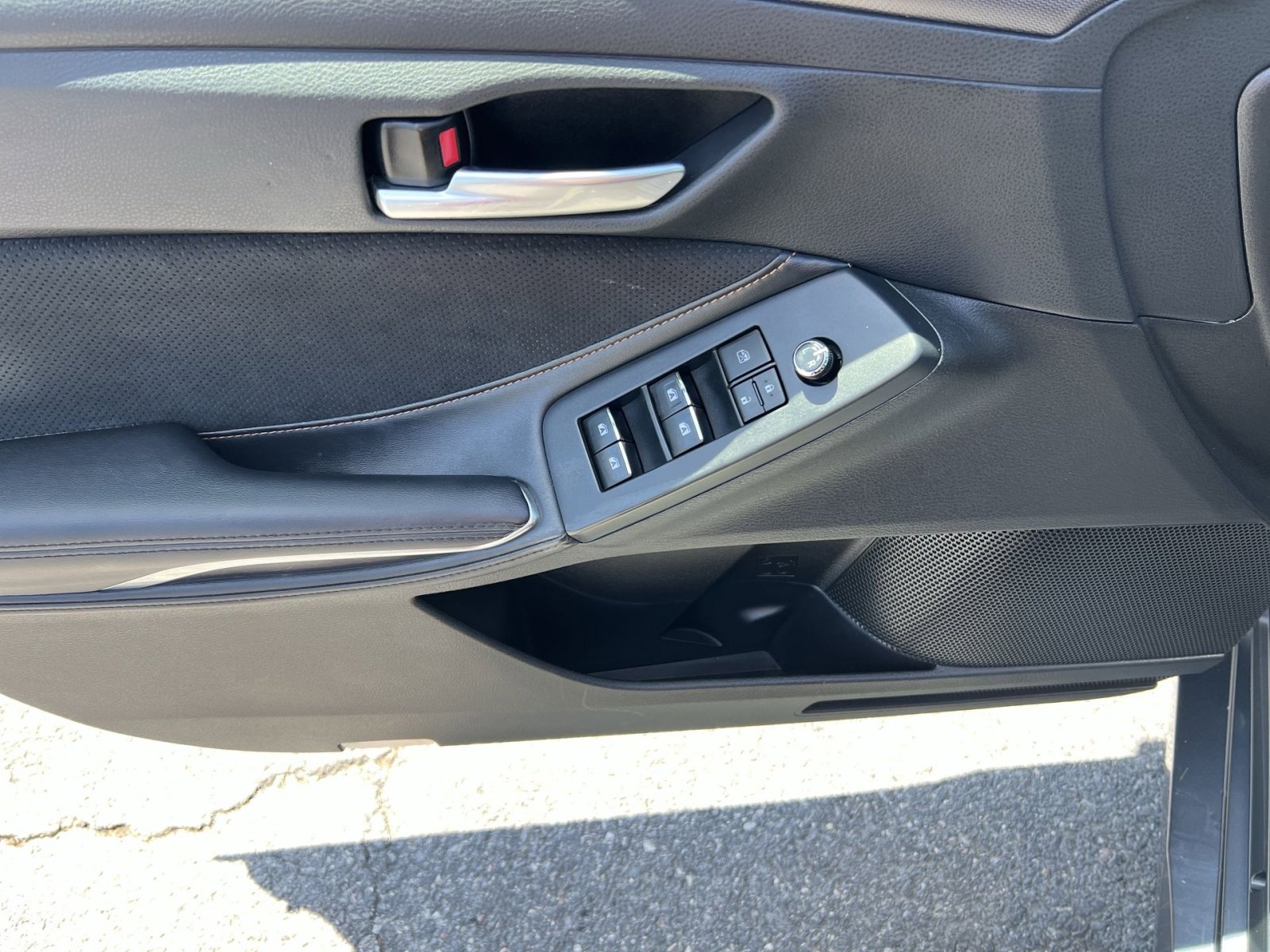 Used 2019 Toyota Avalon XSE w/ All Weather Liner Package FWD image 15