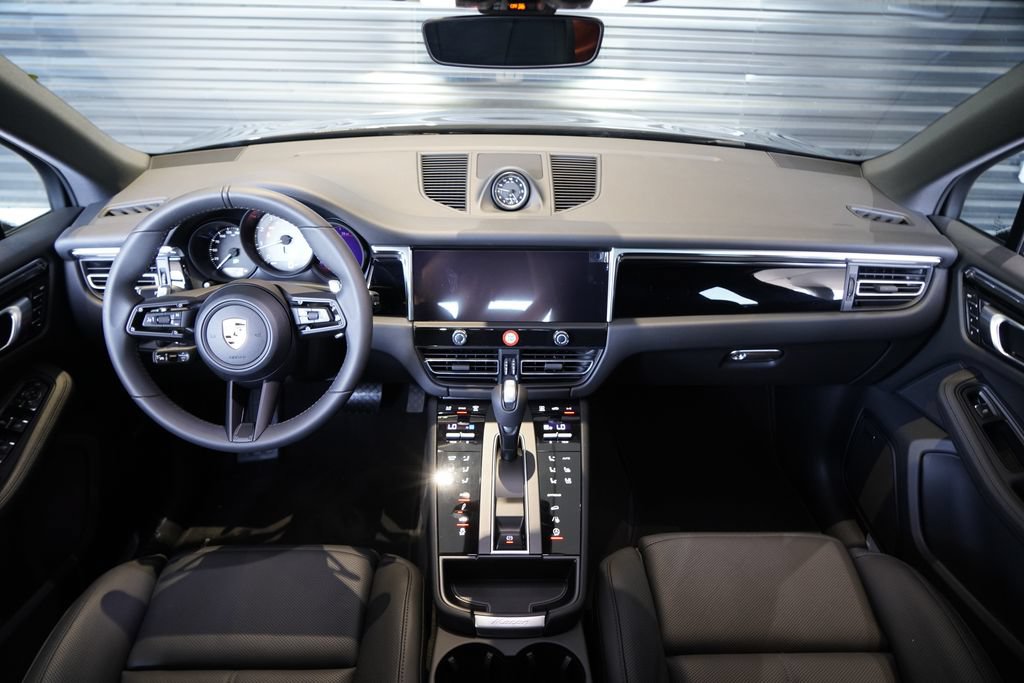 New 2026 Porsche Macan S AWD/4WD image 23