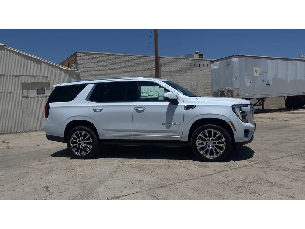New 2026 GMC Yukon Denali w/ Denali Reserve Package AWD/4WD image 4
