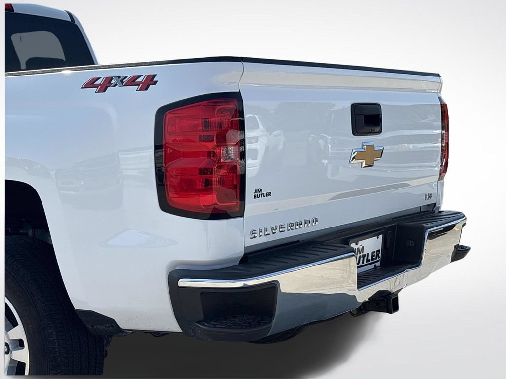 Used 2019 Chevrolet Silverado 1500 LT w/ All Star Edition AWD/4WD image 39