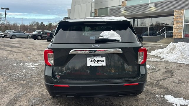 Used 2023 Ford Explorer XLT image 29