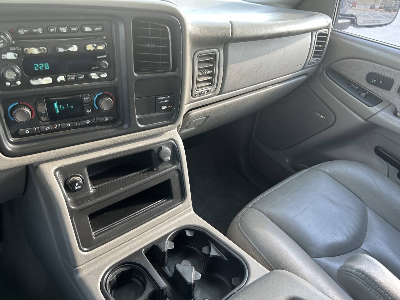 Used 2003 Chevrolet Silverado 1500 LT RWD image 13