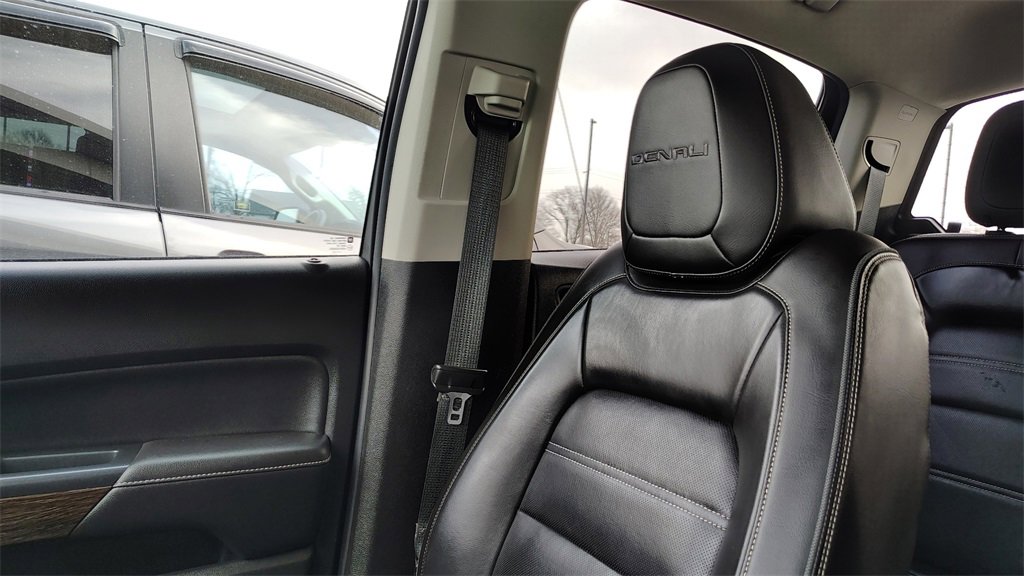 Used 2018 GMC Canyon Denali image 26
