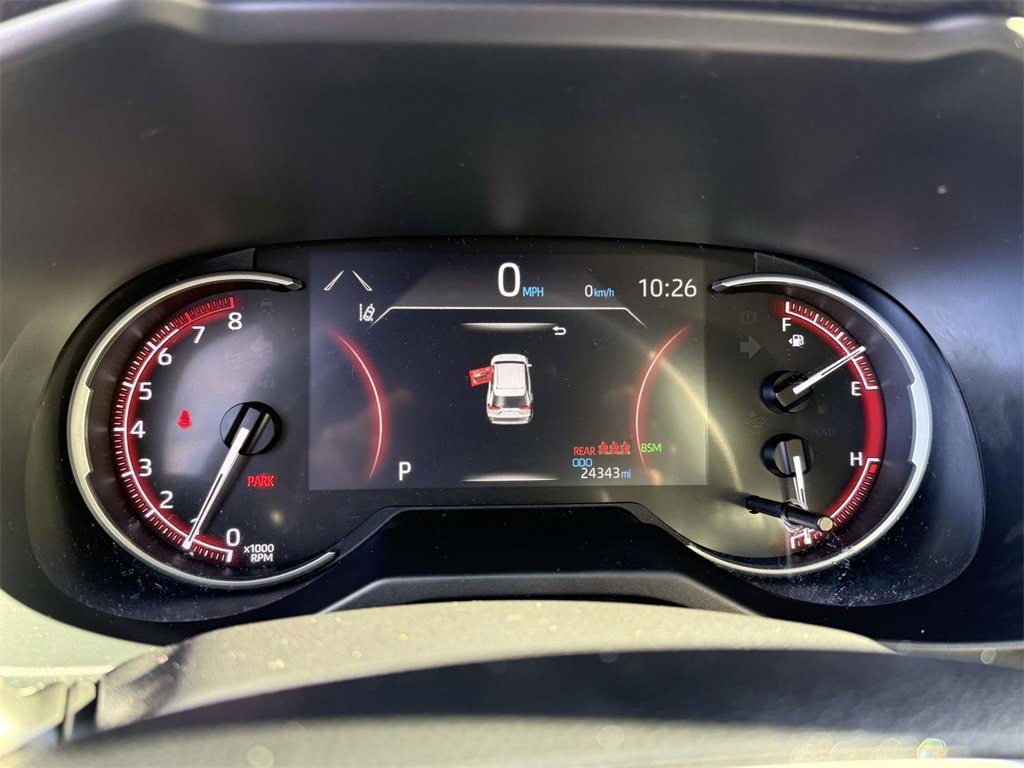 Used 2021 Toyota RAV4 Limited image 17