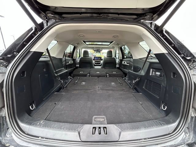 Used 2025 Ford Explorer Active w/ Active Comfort Package AWD/4WD image 47