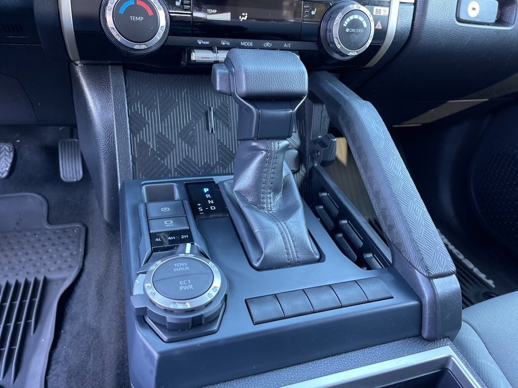 Used 2025 Toyota Tacoma SR5 image 15