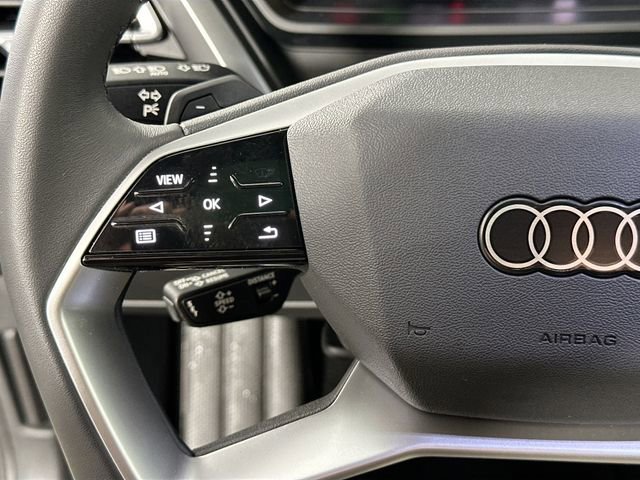 Used 2025 Audi Q4 e-tron Premium w/ Convenience Package image 22
