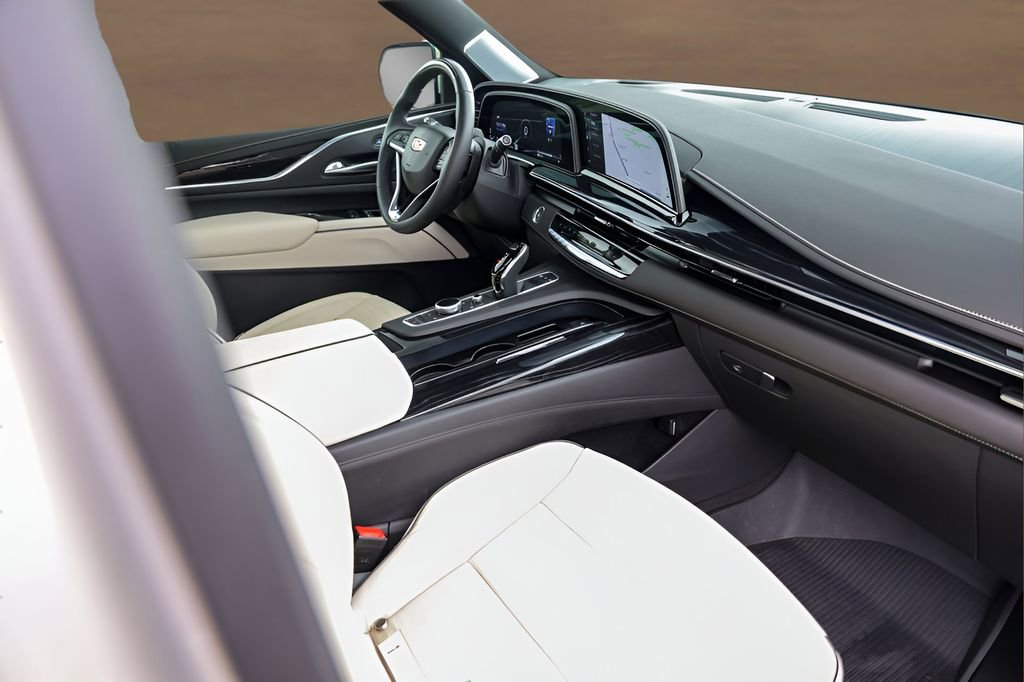 Used 2024 Cadillac Escalade Sport w/ Touring Package image 34