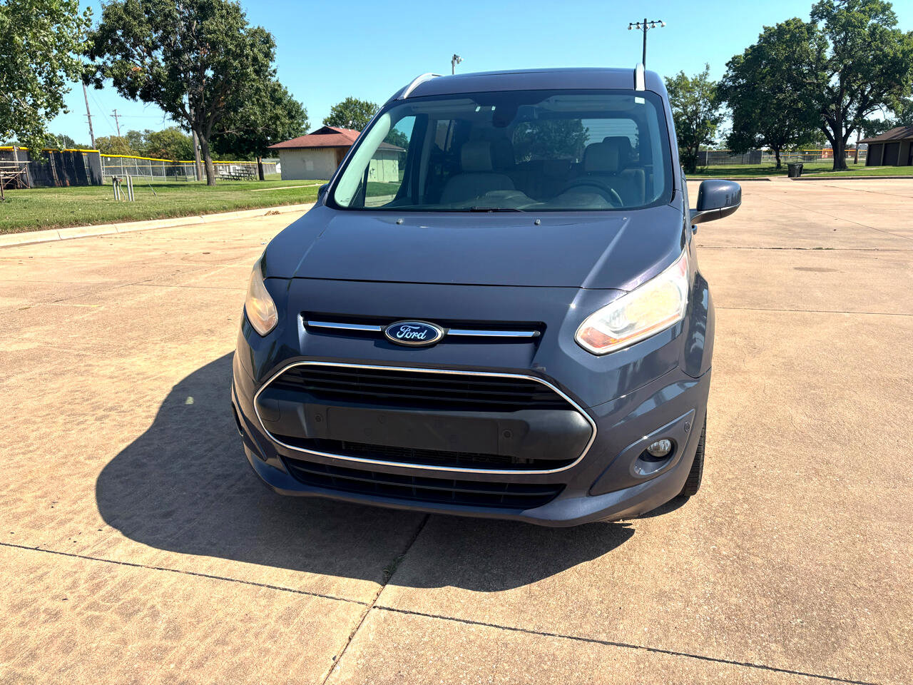 Used 2014 Ford Transit Connect Titanium image 4