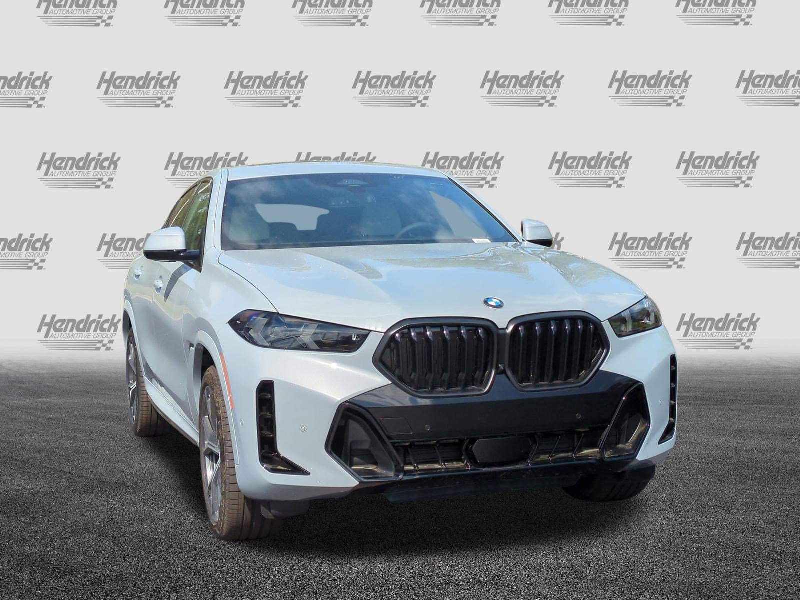 New 2026 BMW X6 xDrive40i AWD/4WD image 2