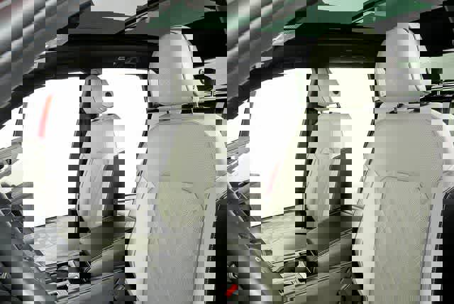 Certified 2025 Volkswagen Atlas Cross Sport SEL Premium R-Line image 9