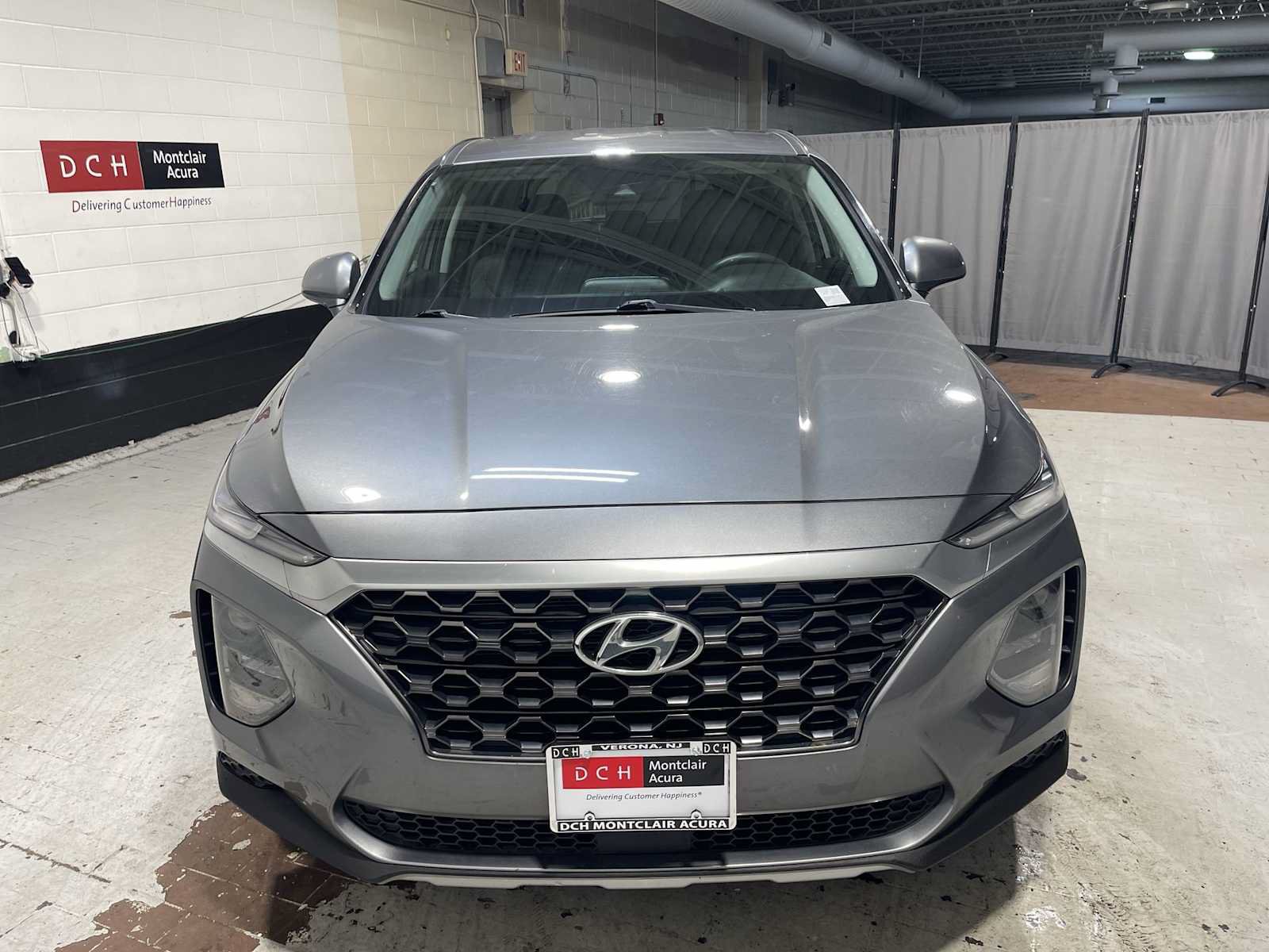 Used 2019 Hyundai Santa Fe SE AWD/4WD image 6