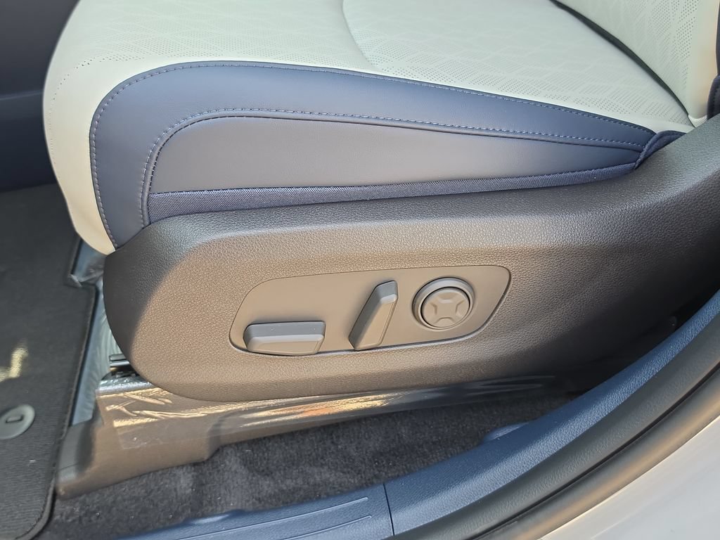 New 2026 Kia Carnival SX FWD image 22