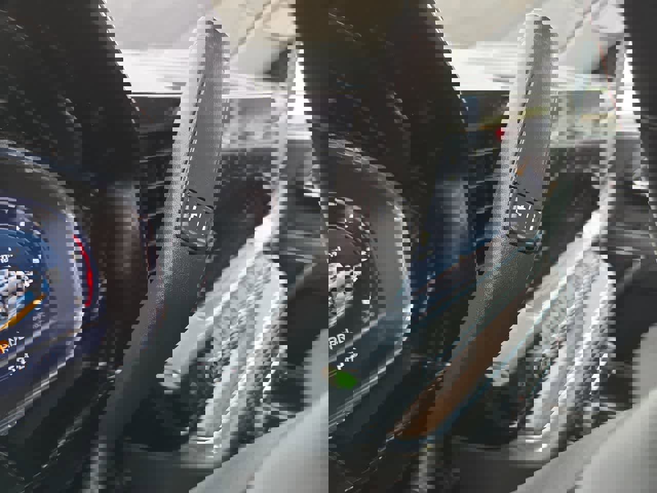 Used 2024 Chevrolet Silverado 3500 LT w/ Convenience Package image 21