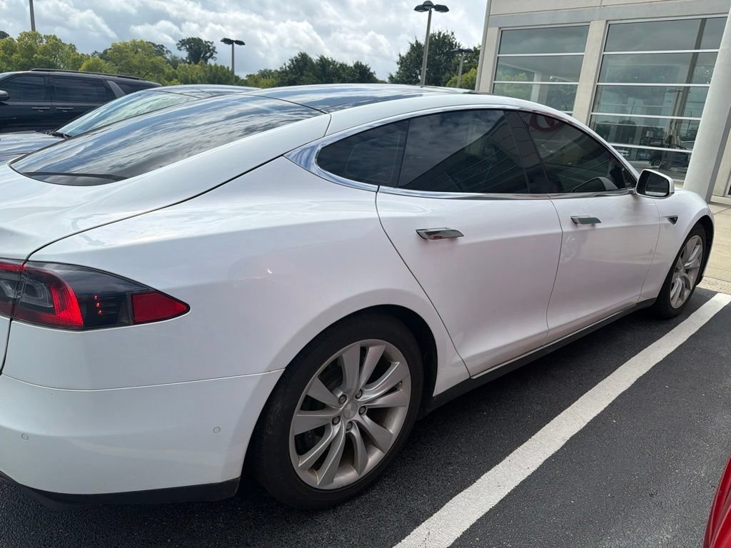 Used 2015 Tesla Model S 85D AWD/4WD image 5