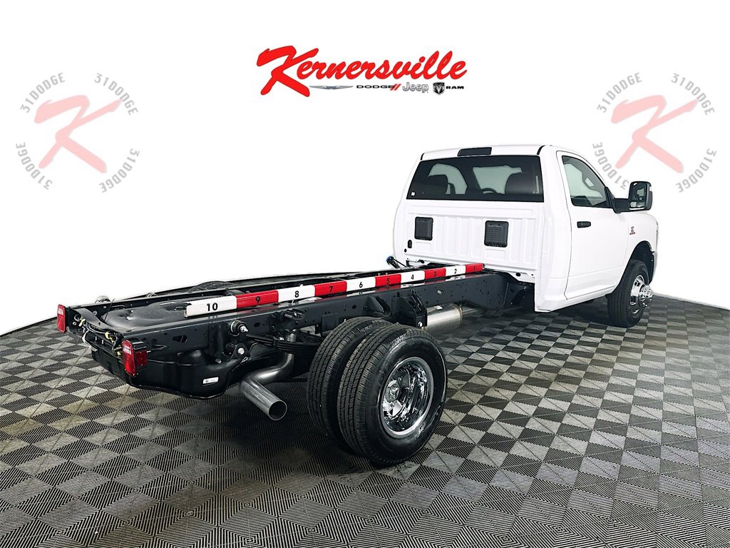 New 2026 RAM 3500 Tradesman w/ Chrome Appearance Group A image 7