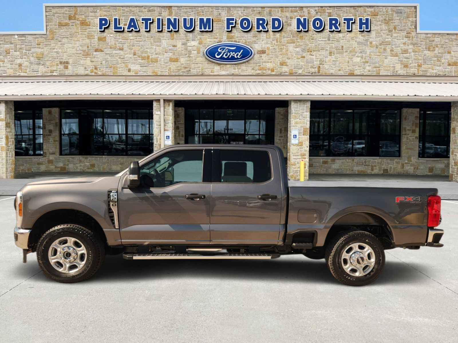 New 2026 Ford F250 XLT w/ FX4 Off-Road Package AWD/4WD image 3
