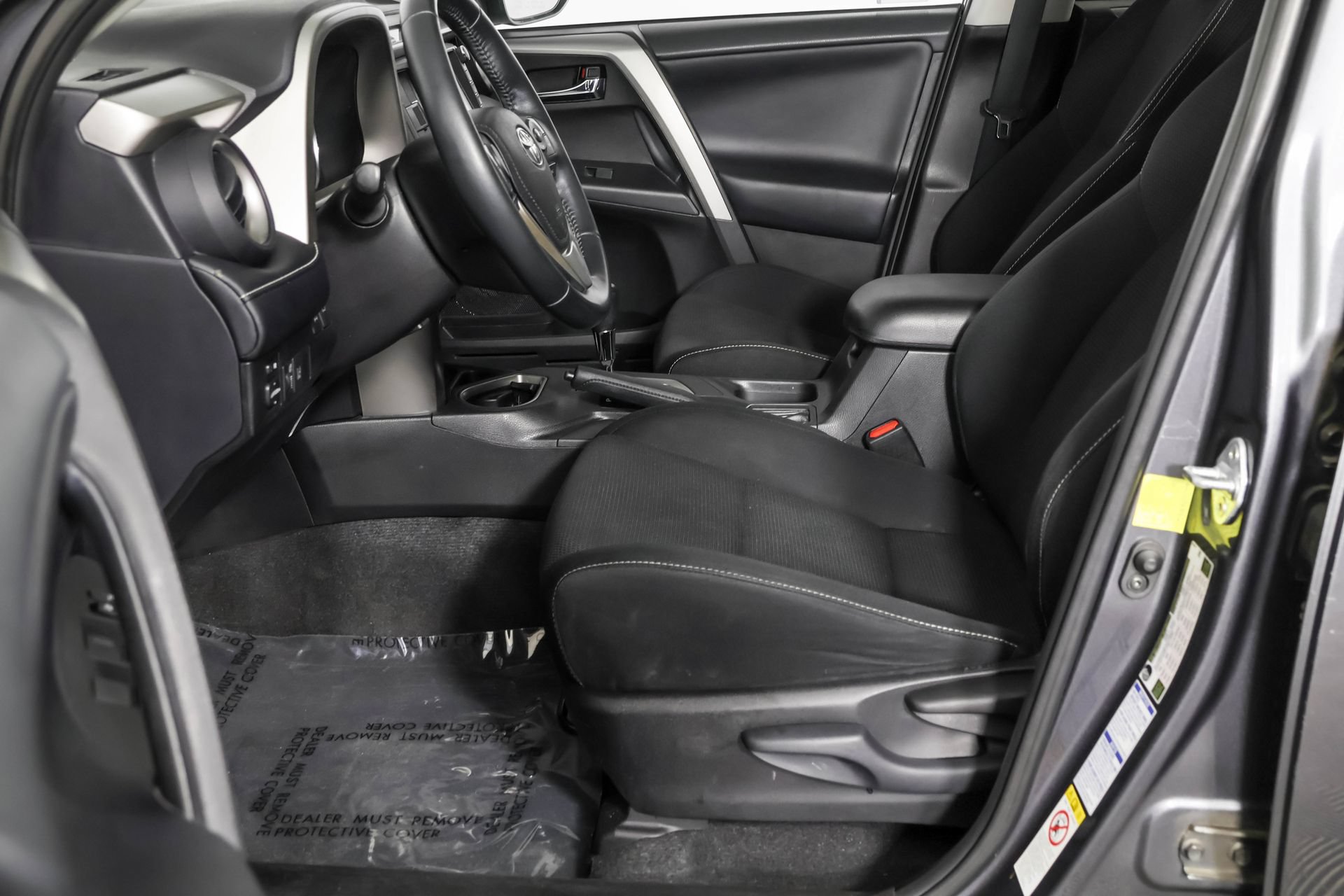 Used 2016 Toyota RAV4 XLE w/ Convenience Package AWD/4WD image 23