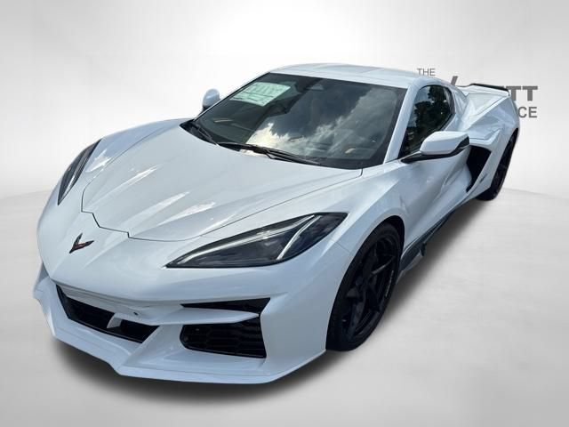 New 2025 Chevrolet Corvette E-Ray AWD/4WD image 7