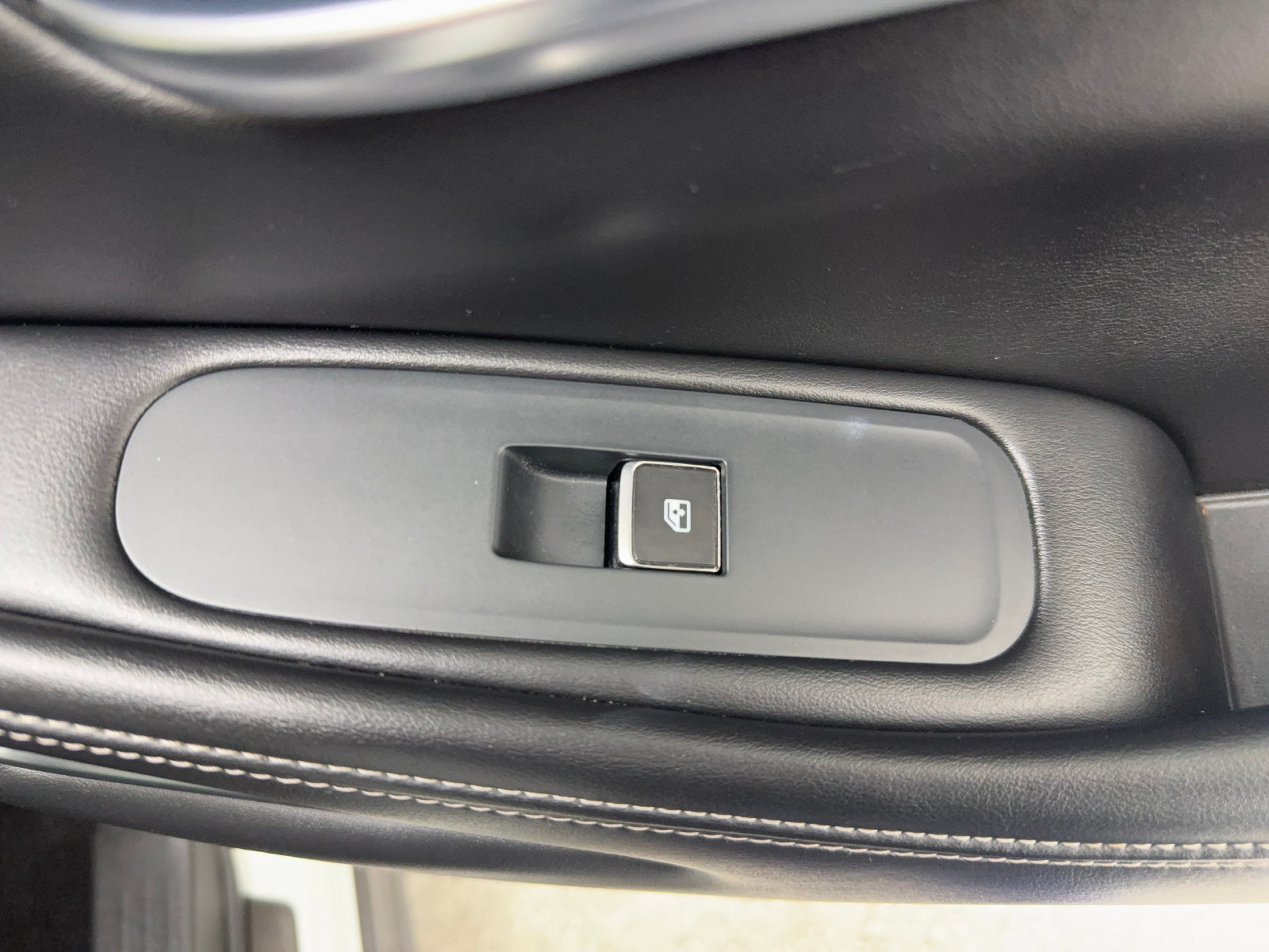 Used 2023 INFINITI QX60 Sensory w/ Vision Package FWD image 41