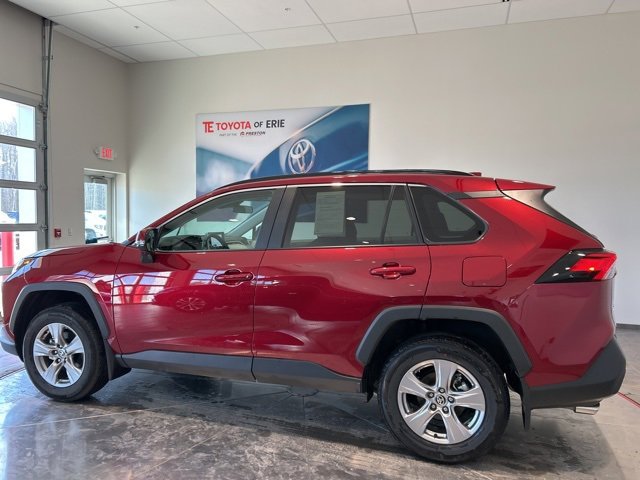 Used 2025 Toyota RAV4 XLE w/ Convenience Package image 4