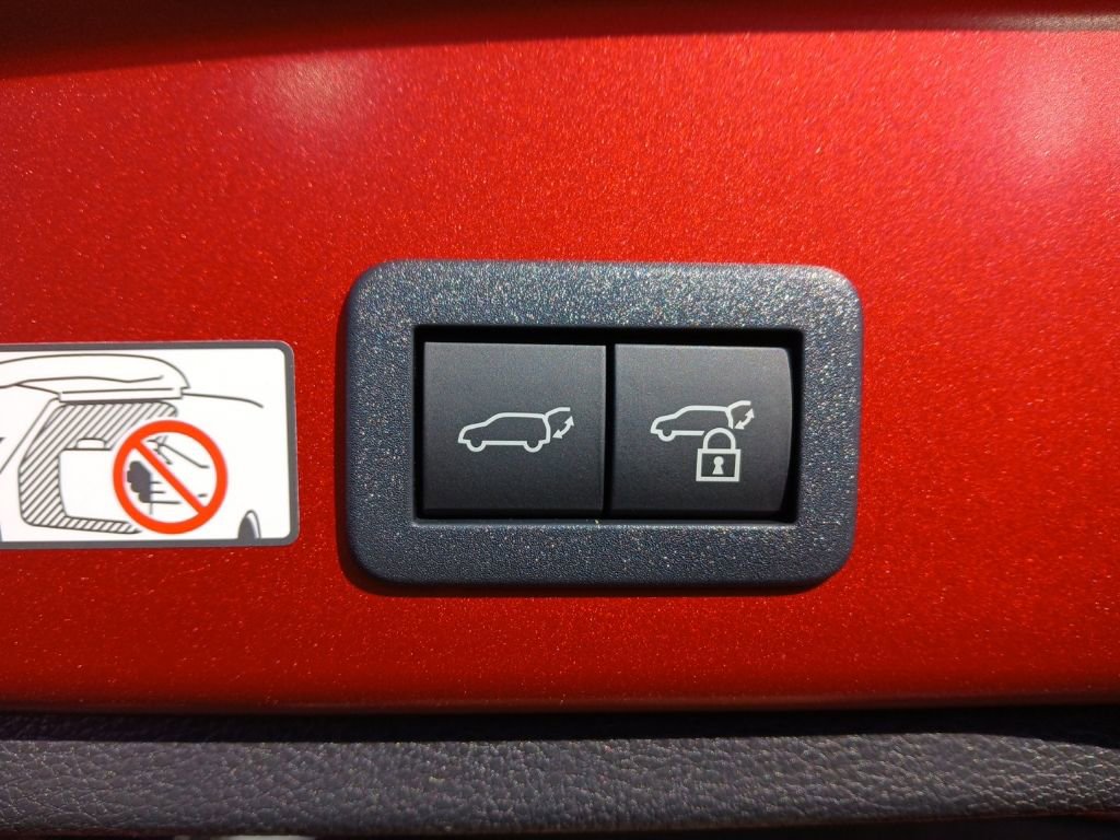 New 2026 Toyota Corolla Cross XLE image 12