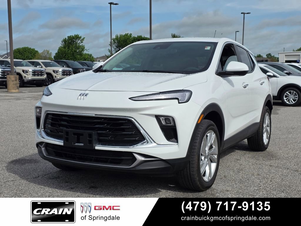 Used 2025 Buick Encore GX Preferred AWD/4WD image 3